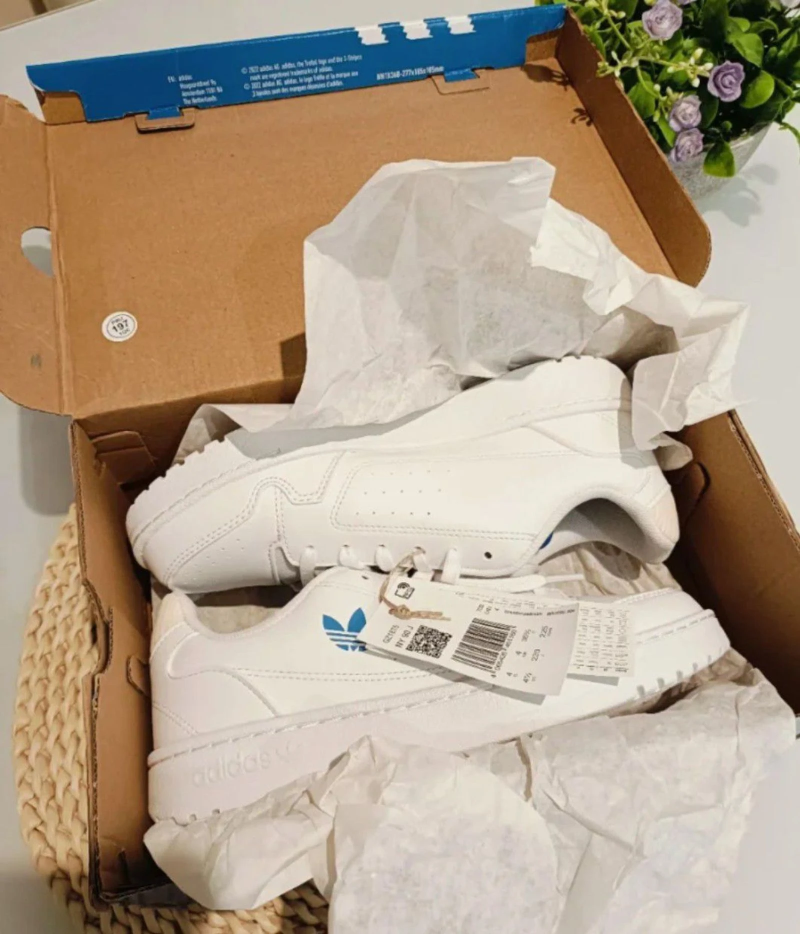 Tênis Adidas feminino tamanho 36,5 – photo 2